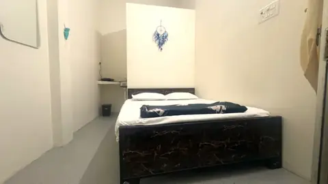 Room 1